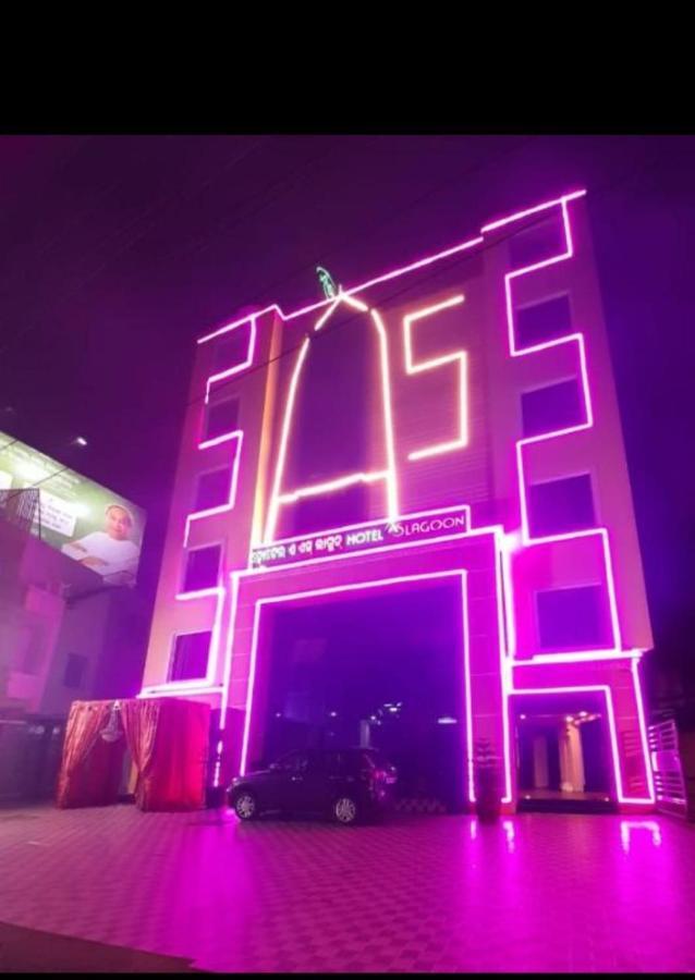 Hotel As Lagoon Bhubaneswar Esterno foto